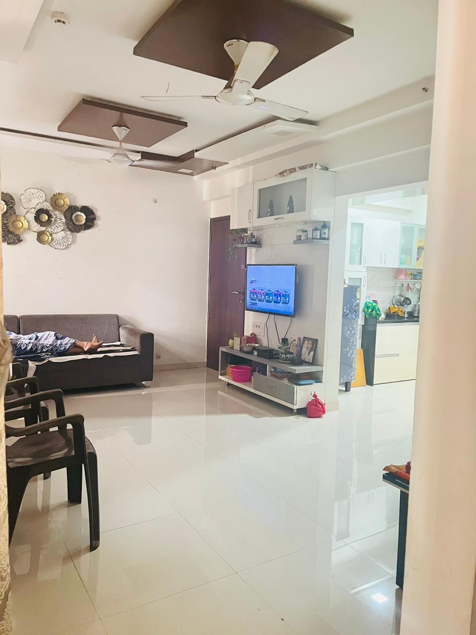 2 BHK + Pooja Room Apartment For Rent in Wadhwani Sai Paradise