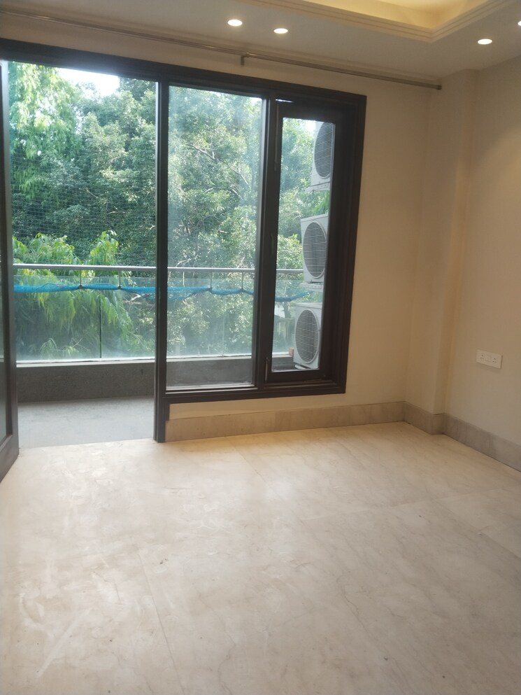 Room, sarvodaya enclave 3 Bedroom 200 Sq.Ft. Builder Floor In Sarvodaya Enclave Delhi 8674589