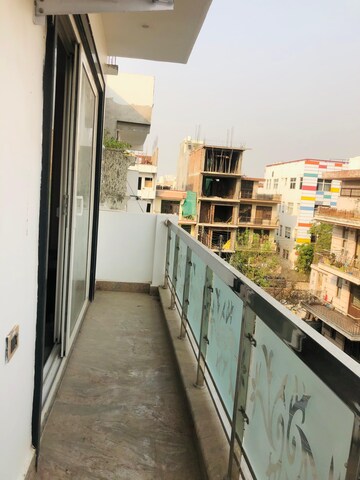 Balcony in 2 BHK Builder Floor at Sector 45 – for Rent