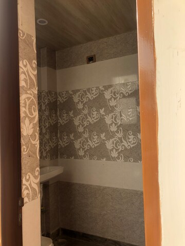 Furnished Amenities in 2 BHK Builder Floor at Sector 45 – for Rent