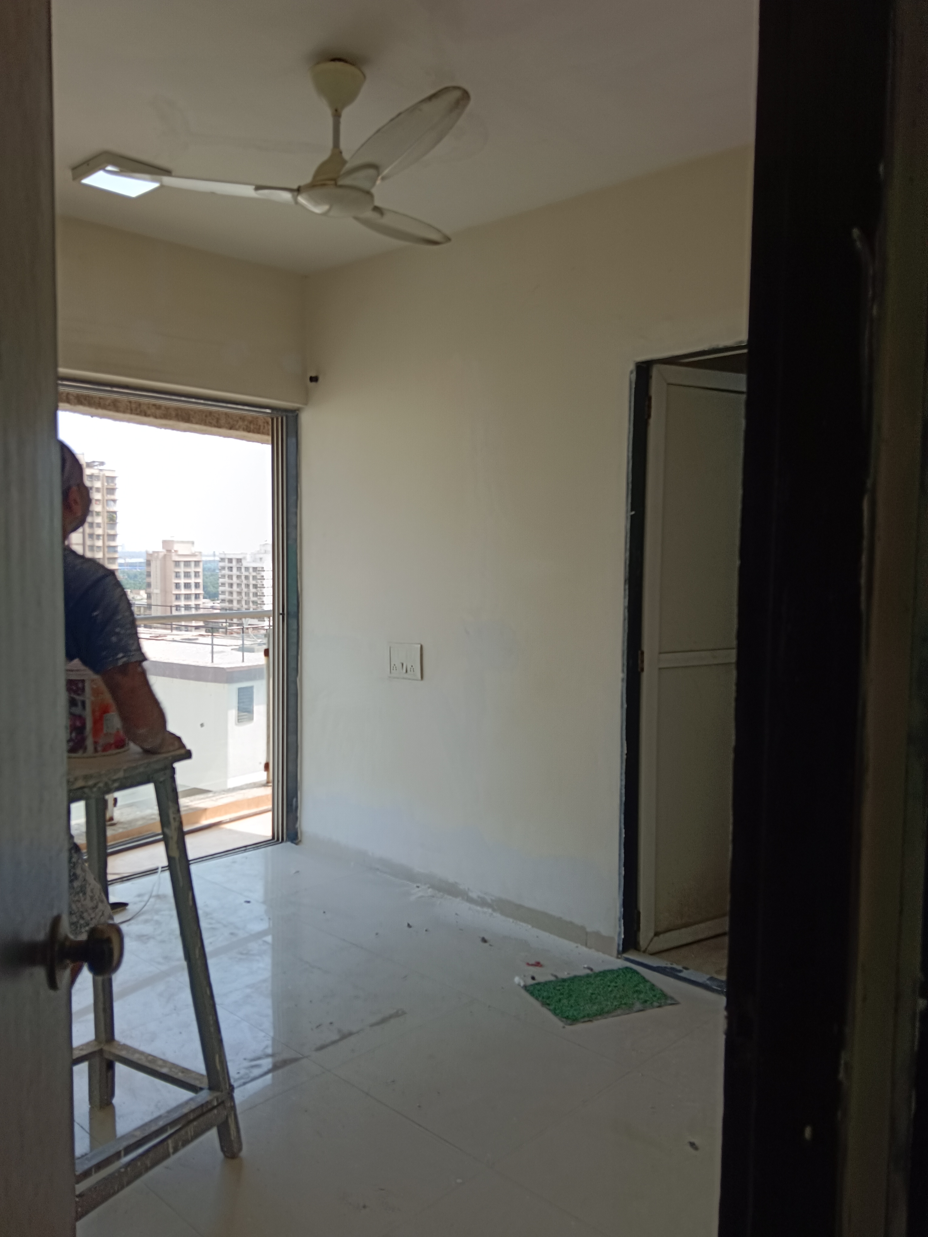 1 BHK + Extra Room Apartment For Rent in Lotus Lotus Link Square