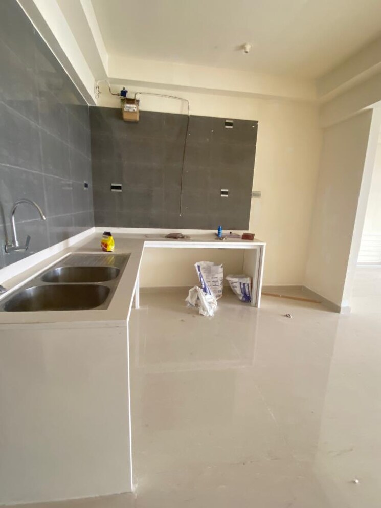 Kitchen, pharande-puneville 3 Bedroom 1900 Sq.Ft. Apartment In Tathawade Pune 8674668