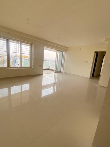 Room in 3 BHK Apartment at Pharande Puneville, Tathawade – for Rent