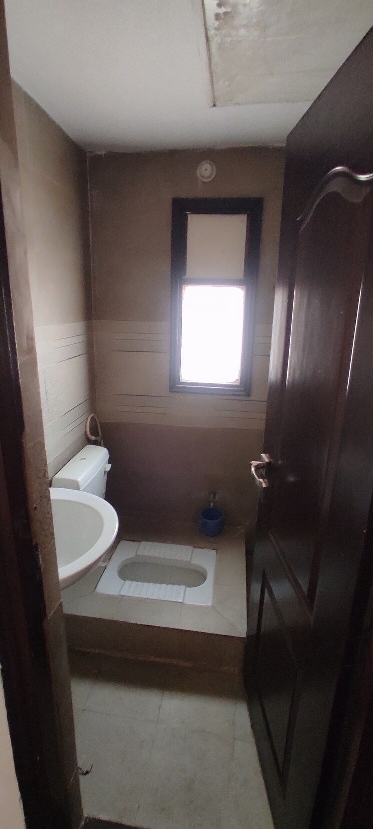 Bathroom, amna-rolex-estate 2 Bedroom 1200 Sq.Ft. Apartment In Faizabad Road Lucknow 8674690