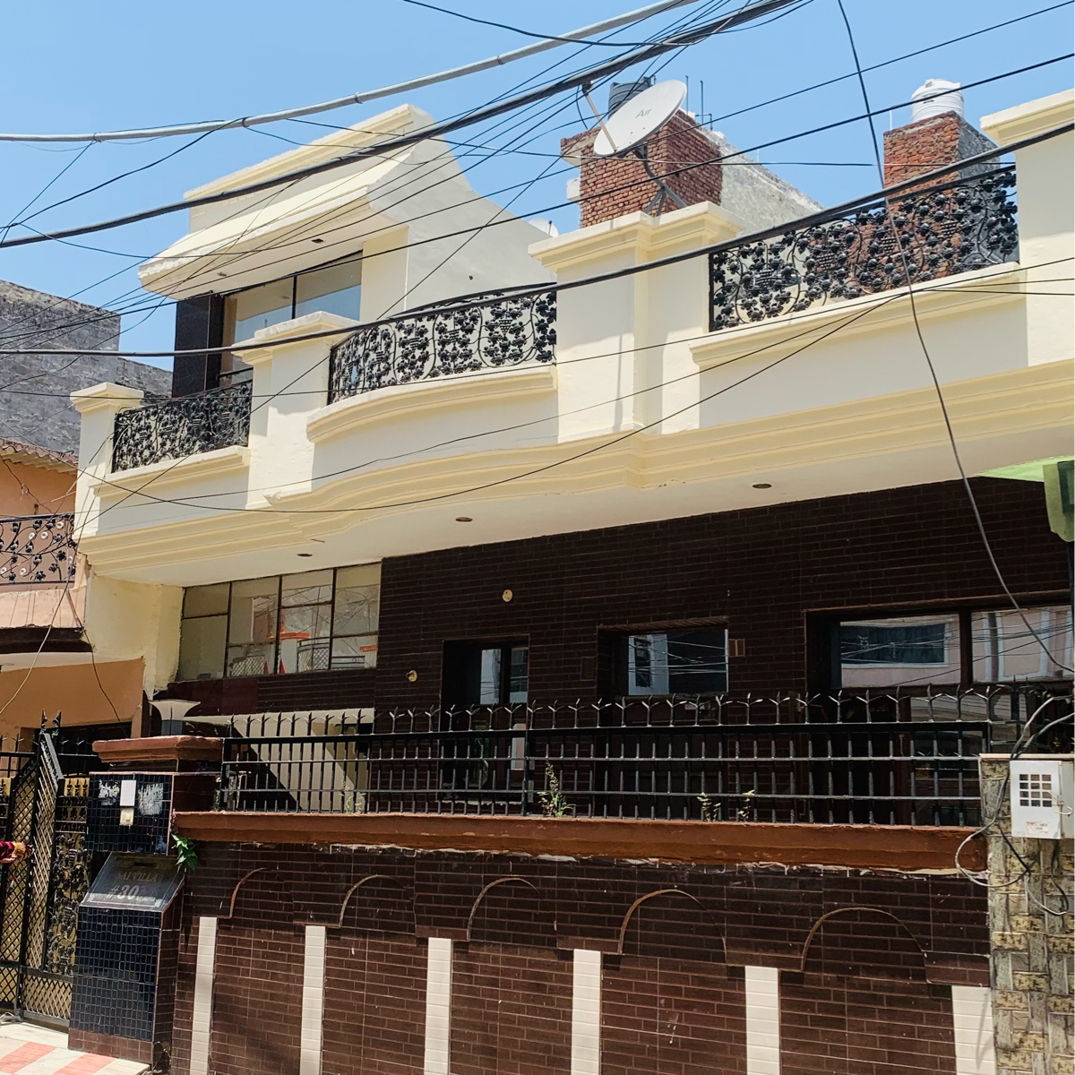 2 BHK + Pooja Room,Extra Room Independent House For Sale in Gee Associates 