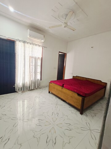 2 BHK Apartment For Rent in Sunny Enclave