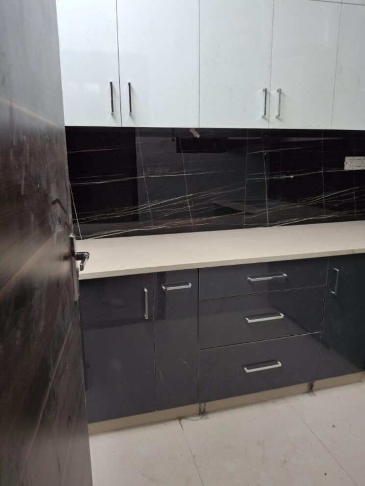 Kitchen, sector 46 2 Bedroom 120 Sq.Yd. Builder Floor In Sector 46 Gurgaon 8674773