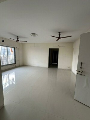 Room in 3 BHK Apartment at Ajmera Manhattan, Wadala East – for Sale