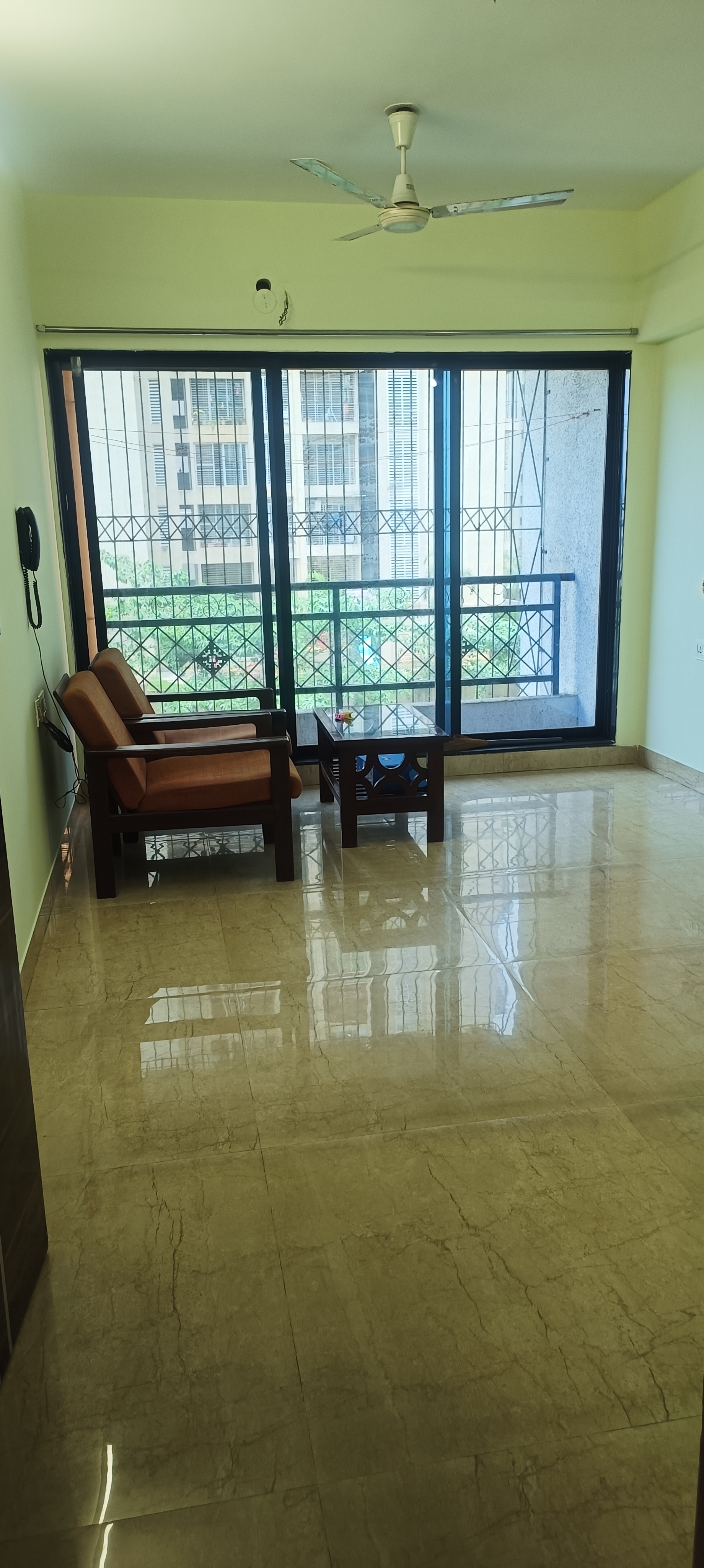 1 BHK Apartment For Rent in Tulsi Aura Mumbai