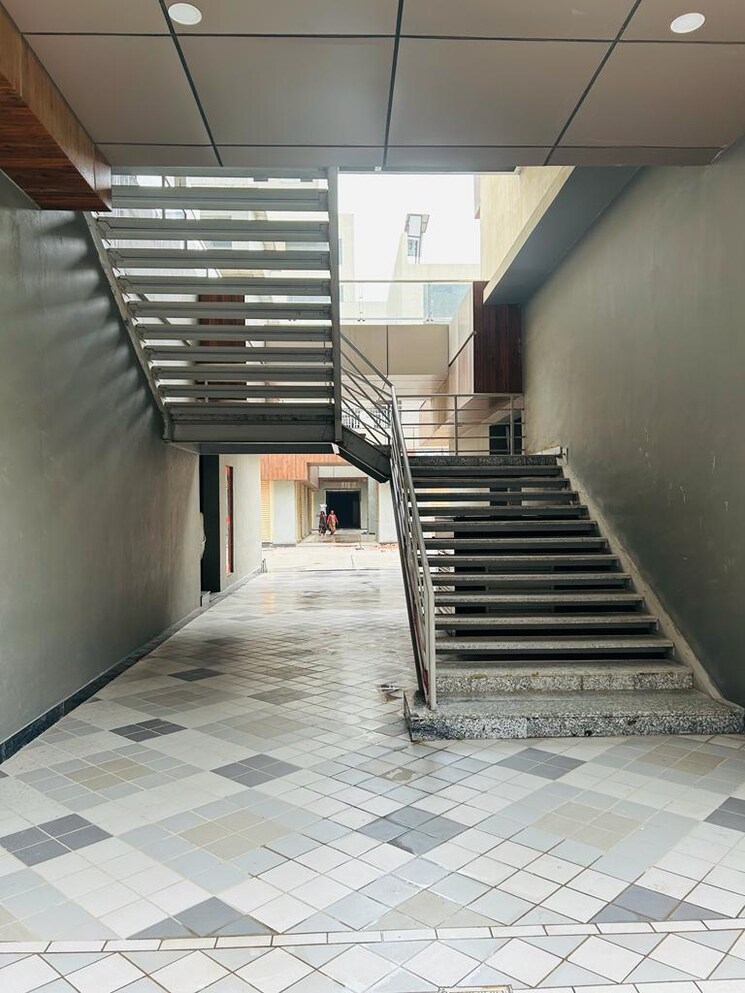 undefined, v-square-oodles-skywalk Commercial Shop 300 Sq.Ft. In Sector 83 Gurgaon 8674840