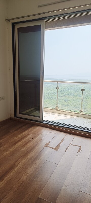 Room in 1 BHK Apartment at Bhairaav Goldcrest Residency, Ghansoli – for Rent
