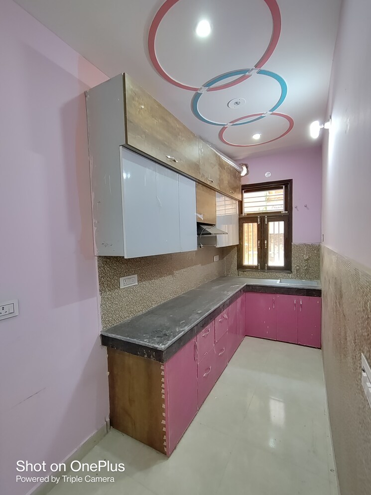 Kitchen, dwarka mor 2 Bedroom 80 Sq.Yd. Builder Floor In Dwarka Mor Delhi 8674867