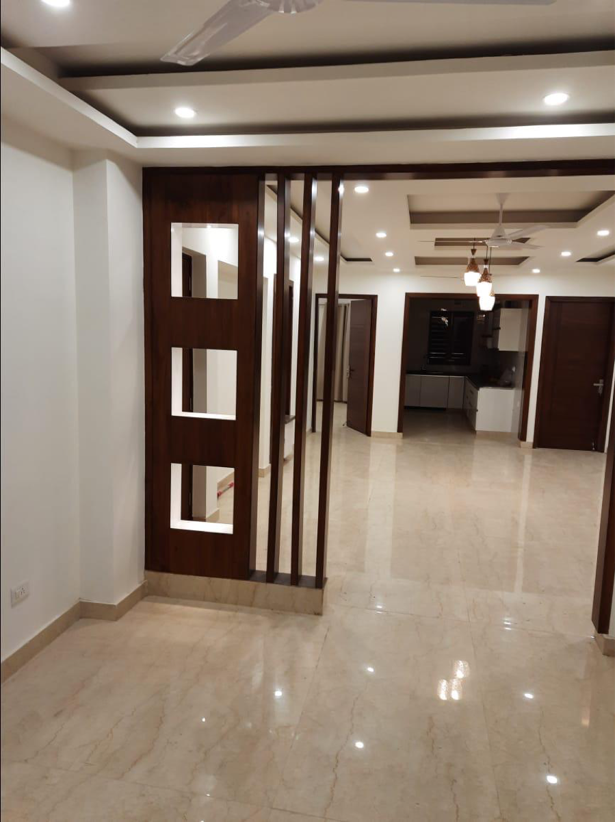 3 BHK + Pooja Room,Servant Room,Study Room Builder Floor For Sale in Sector 16
