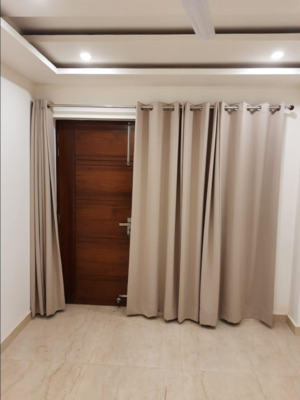 Room in 3 BHK Builder Floor at Sector 16 – for Sale