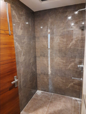 Attached Bathroom in 3 BHK Builder Floor at Sector 16 – for Sale