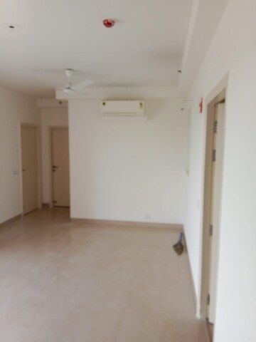 Room in 3 BHK Apartment at M3M Marina, Sector 68 – for Rent