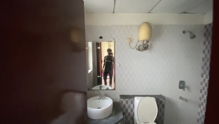 Bathroom, chd-avenue-71 3 Bedroom 1485 Sq.Ft. Apartment In Sector 71 Gurgaon 8674954