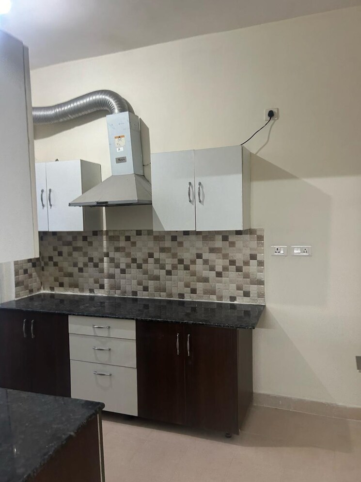 Kitchen, ansal-api-celebrity-gardens 3 Bedroom 1755 Sq.Ft. Apartment In Sushant Golf City Lucknow 8674983