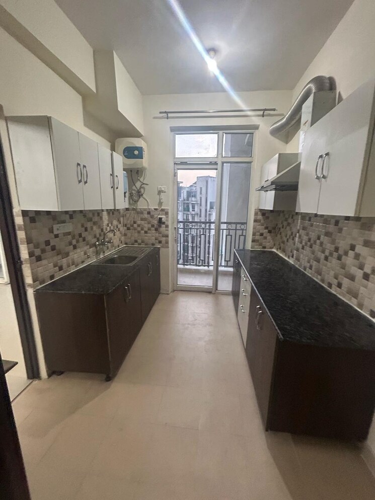 Kitchen, ansal-api-celebrity-gardens 3 Bedroom 1755 Sq.Ft. Apartment In Sushant Golf City Lucknow 8674983