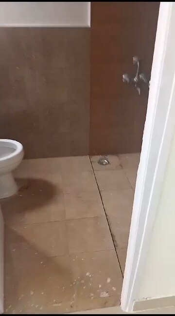 Bathroom in 2 BHK Apartment at Suncity Avenue 76, Sector 76 – for Rent