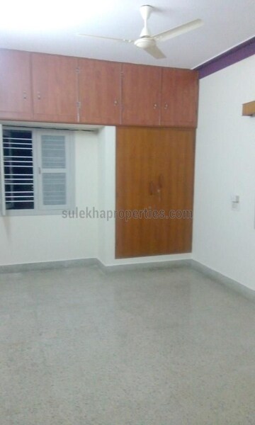 Room in 2 BHK Independent House at Rt Nagar – for Rent