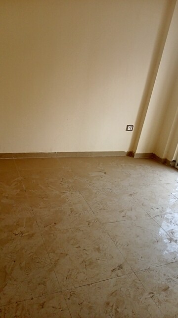 Master Bedroom in 3 BHK Apartment at ROF Aalayas, Sector 102 – for Sale
