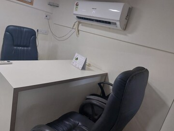  Office Space For Rent in Lokhandwala Whispering Palms, Kandivali East