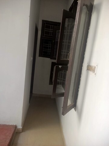 Building Lobby in 2 BHK Builder Floor at Sai Kunj New Palam  vihar, New Palam Vihar Phase 3 – for Rent