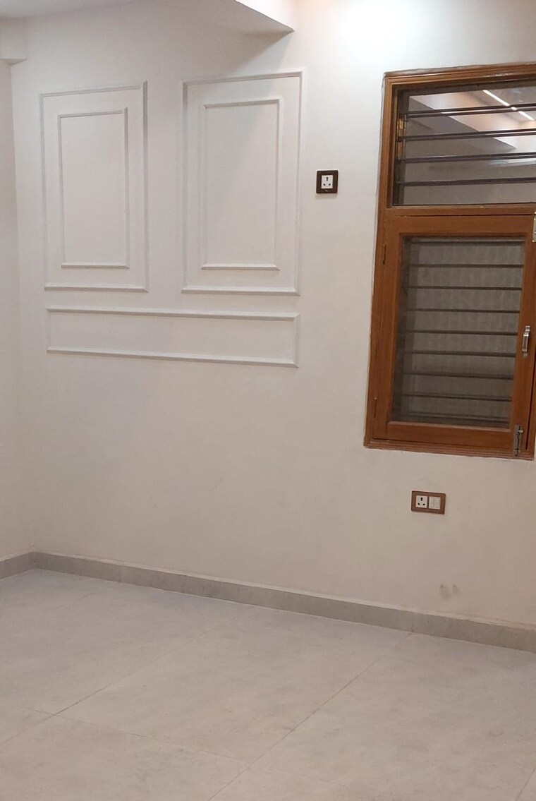 Room, mahagun-moderne 2 Bedroom 1050 Sq.Ft. Apartment In Sector 78 Noida 8675075