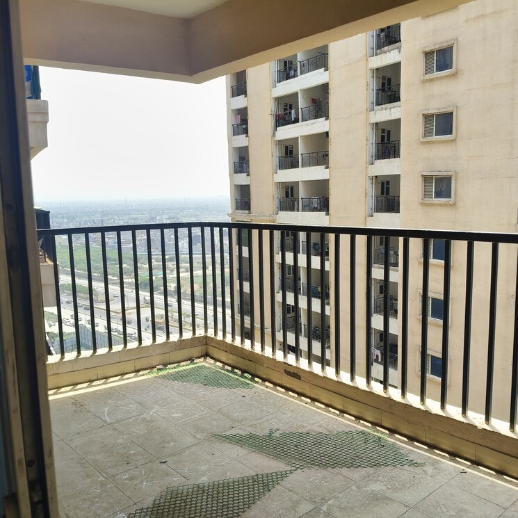 Balcony, gaur-14th-avenue-high-street 2 Bedroom 614 Sq.Ft. Apartment In Sector 16c Greater Noida Greater Noida 8675117