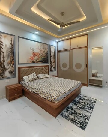 Bedroom in 4 BHK Builder Floor at Sector 30 – for Sale