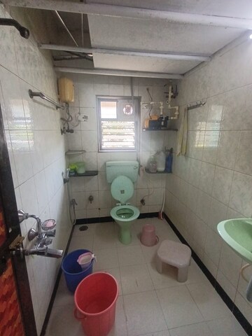 Bathroom in  Pg at Vashi Sector 6 – for Rent