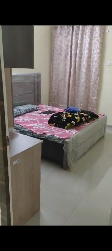 Bedroom in 2 BHK Apartment at Pyramid Heights, Sector 85 – for Rent