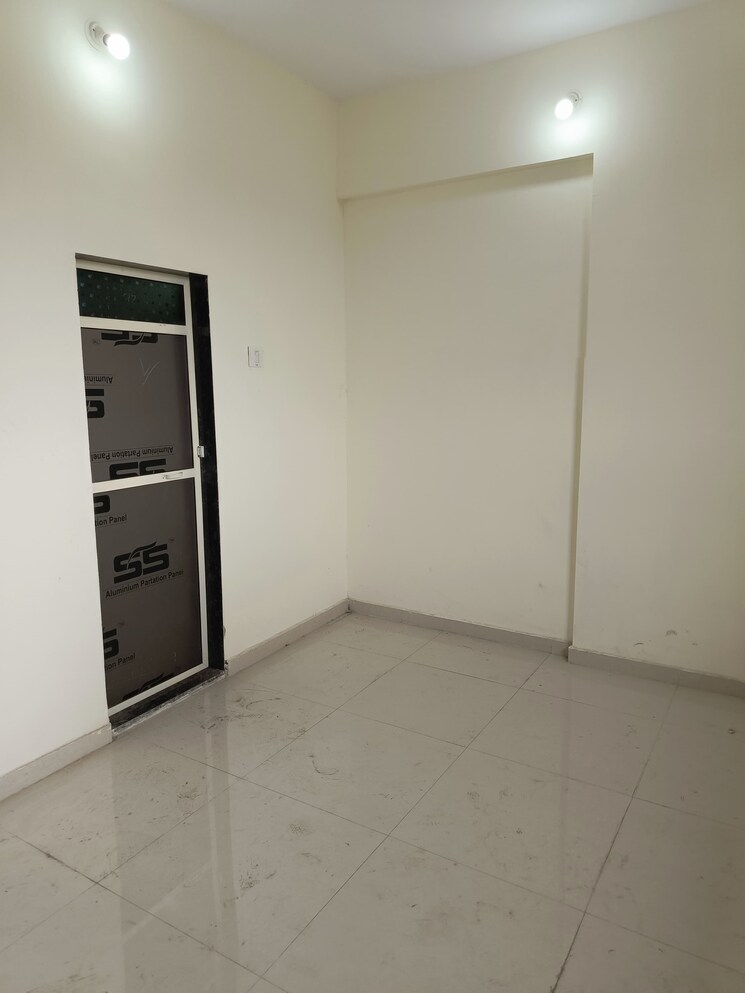 Room, dombivli east 2 Bedroom 651 Sq.Ft. Apartment In Dombivli East Thane 8675214