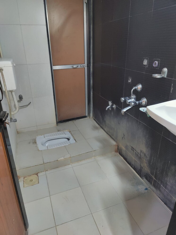 Master Bedroom, squarefeet-grand-square 2 Bedroom 600 Sq.Ft. Apartment In Anand Nagar Thane 8675225