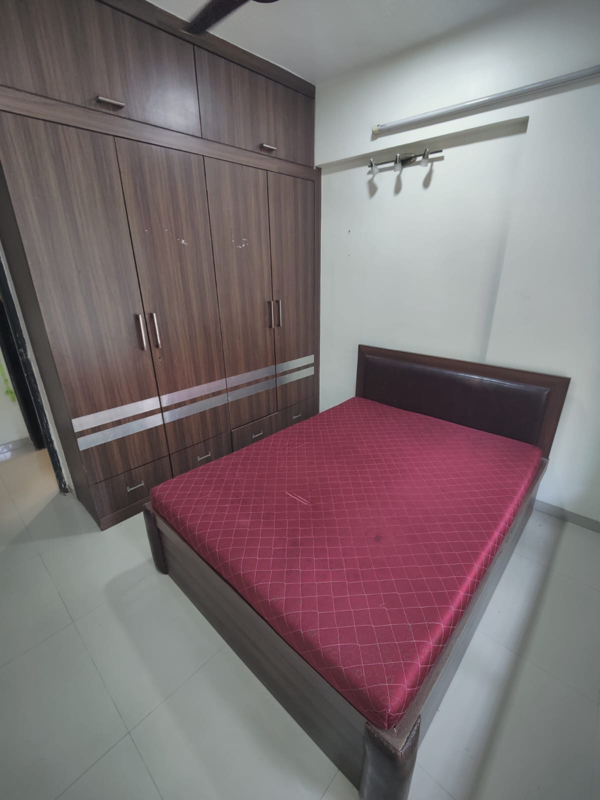 2 BHK + Extra Room Apartment For Rent in Squarefeet Grand Square