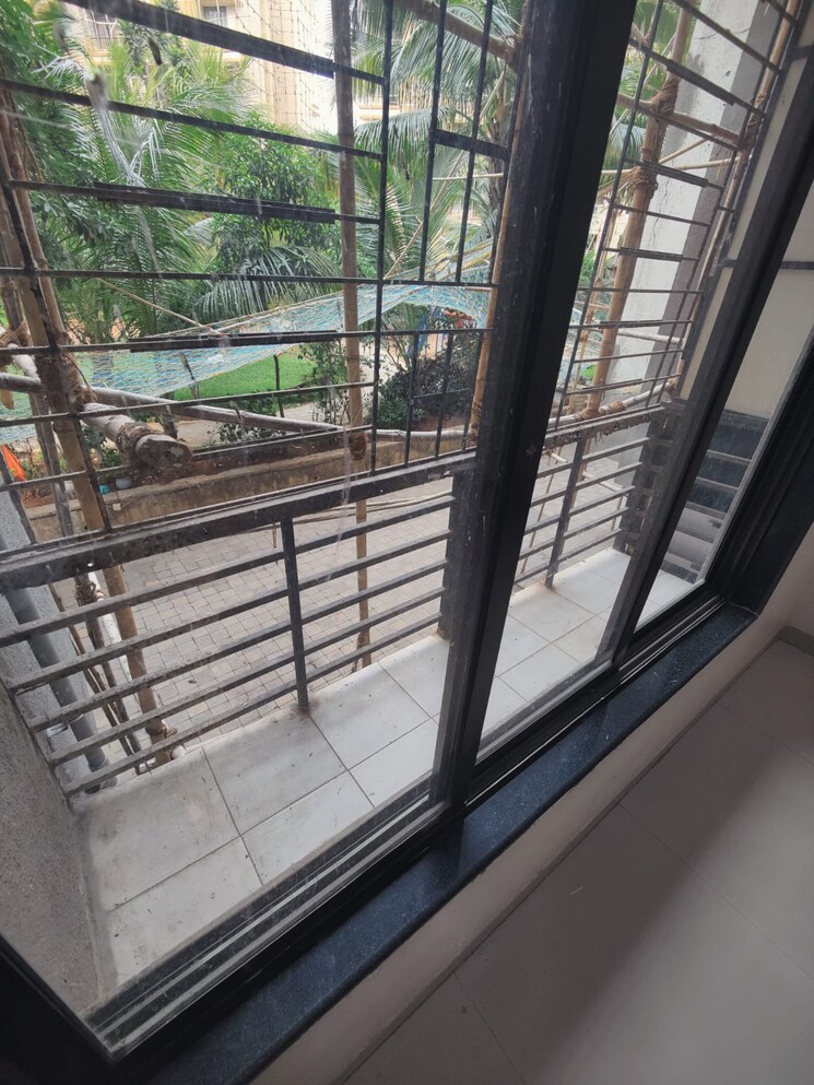 Balcony, squarefeet-grand-square 2 Bedroom 600 Sq.Ft. Apartment In Anand Nagar Thane 8675225