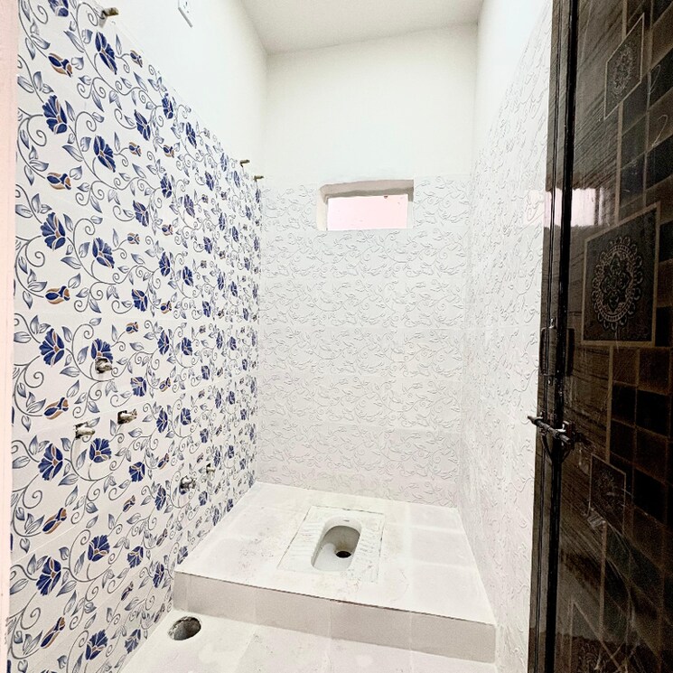 Bathroom, talawali chanda 2 Bedroom 500 Sq.Ft. Independent House In Talawali Chanda Indore 8675243