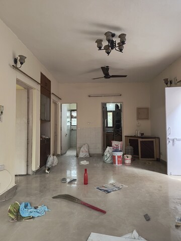 Utility Room in 2 BHK Apartment at Sarita Vihar Pocket-J RWA, Sarita Vihar – for Rent