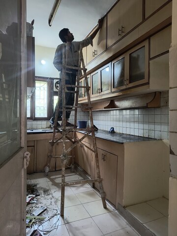 Kitchen in 2 BHK Apartment at Sarita Vihar Pocket-J RWA, Sarita Vihar – for Rent
