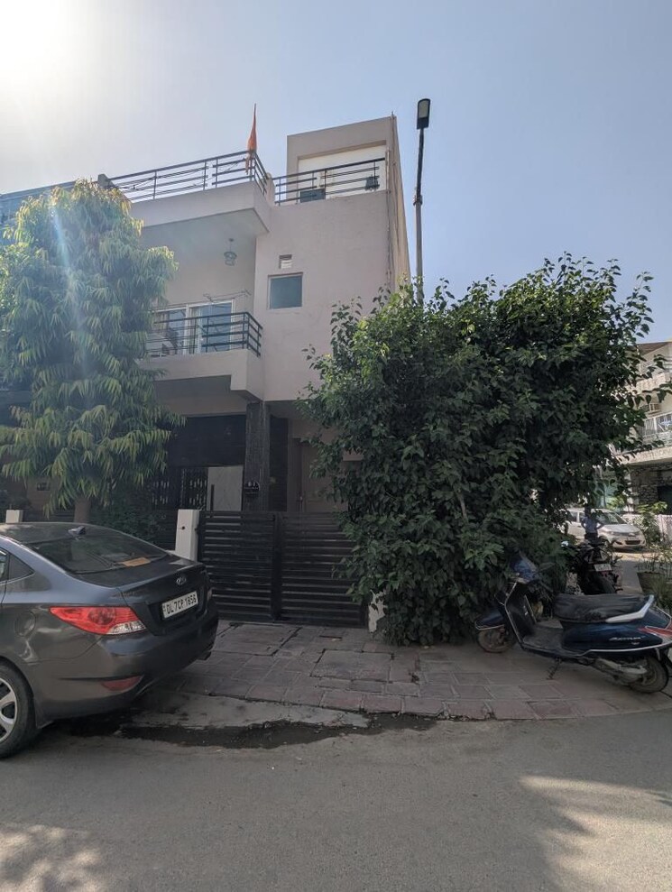 Exterior View, paramount-golfforeste-villas 3.5 Bedroom 1742 Sq.Ft. Villa In Zeta I Greater Noida Greater Noida 8675263