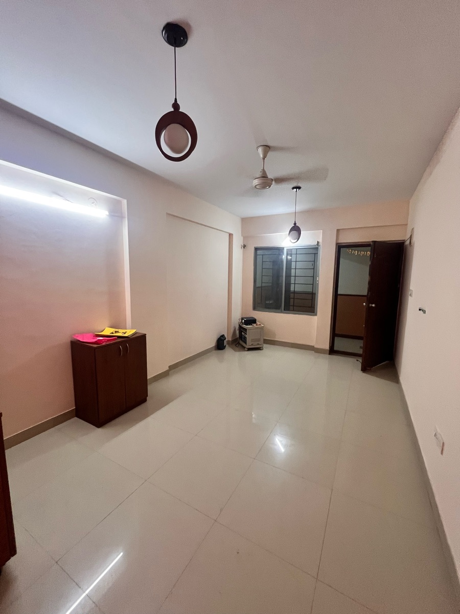 3 BHK Apartment For Rent in VRR Residency