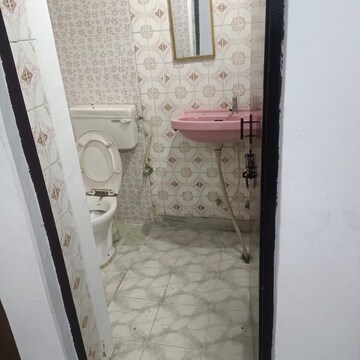 Bathroom in 2 BHK Independent House at Gomti Nagar – for Rent