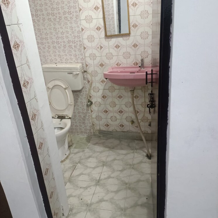 Bathroom, gomti nagar 2 Bedroom 1250 Sq.Ft. Independent House In Gomti Nagar Lucknow 8675295