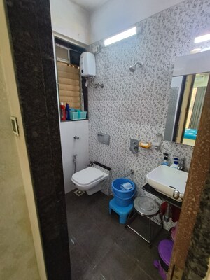 2 BHK Apartment For Sale in Sai Zaruka Apartment, Dahisar East