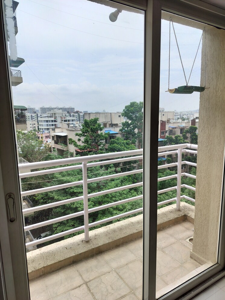 Balcony, mirchandani-palms 3 Bedroom 1650 Sq.Ft. Apartment In Rahatani Pune 8675344