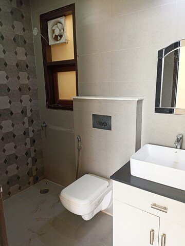 Bathroom in 3 BHK Builder Floor at Sector 46 – for Rent