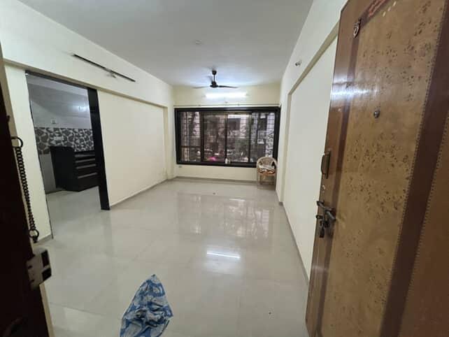 2 BHK Apartment For Rent in Shree Chitrakut CHS