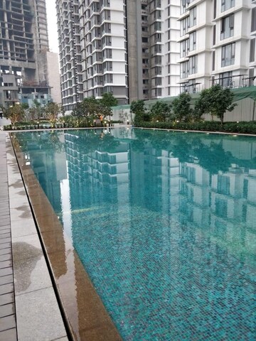 Swimming Pool in 2 BHK Apartment at Lodha Parkside, Worli – for Rent