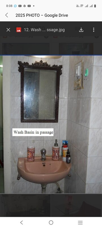 Furnished Amenities in 1 BHK Apartment at Sea Pearl Building, Bandra West – for Rent